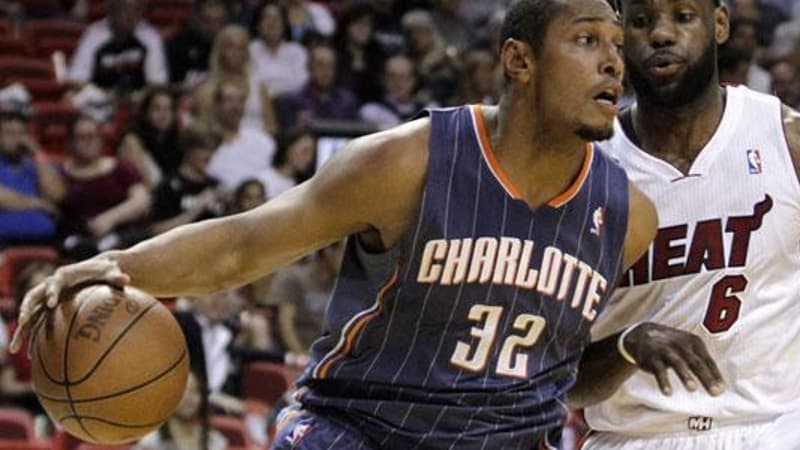 Boris Diaw face à Lebron James