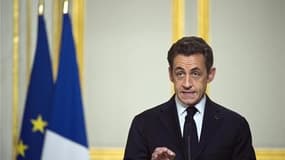 Nicolas Sarkozy fait avec l'intervention en Libye un pari risqué qui, s'il réussit, est de nature à restaurer son image sur la scène internationale tout autant qu'auprès de l'électorat traditionnel de droite. /Photo prise le 19 mars 2011/REUTERS/Lionel Bo