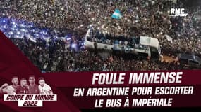 Coupe du monde : l'Argentine et son bus à impériale entourés par une foule immense 