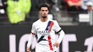 Warren Zaïre-Emery face à Rennes le 8 mars 2025