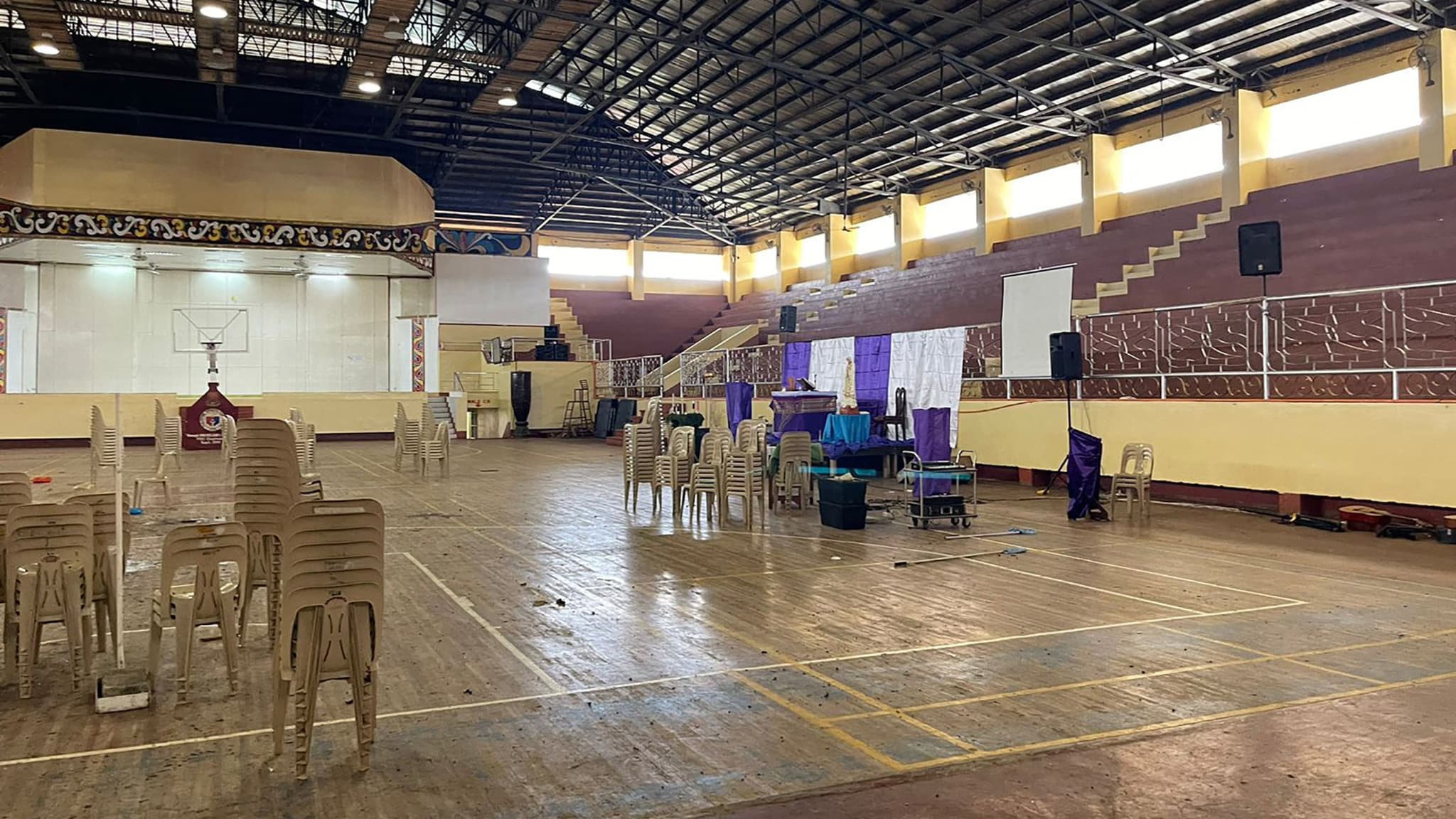 Le gymnase de l'université d'État de Mindanao, à Marawi, où un attentat à la bombe a tué au moins 4 personnes, aux Philippines, le 3 décembre 2023