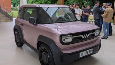 Le petit SUV Vinfast VF3, moins de 3,20 mètres de long et 100% électrique.
