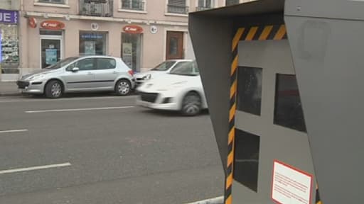 C'est à Lyon que les radars ont le plus flashé en 2012, révèle Auto Plus.
