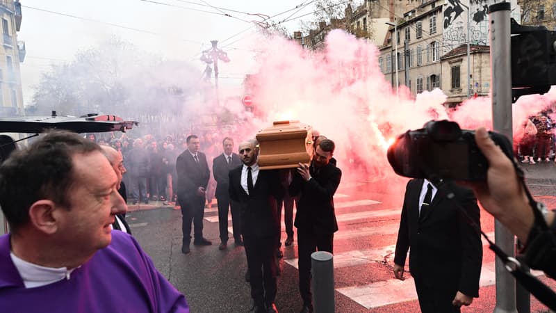 "Un Marseillais comme nous": à Marseille, l’ultime hommage à Rolland Courbis