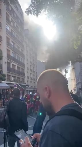 Paris: incendie dans un immeuble du 16e - Témoins BFMTV