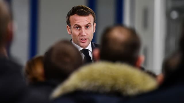 Emmanuel Macron dans le nord de la France en janvier 2020.