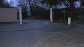 L'Orne a débordé ce jeudi 9 janvier dans le Calvados comme ici dans le village de Clécy