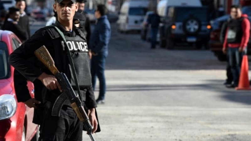 Un policier égyptien