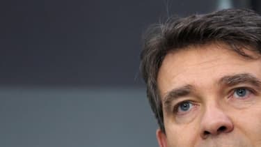 Arnaud Montebourg, candidat à l'élection présidentielle de 2017, considère que la question de l'interdiction du burkini est une "affaire subalterne".