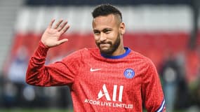 Neymar à l'échauffement du PSG