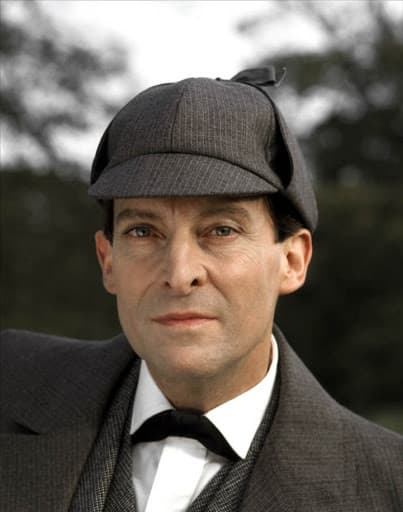 L'acteur Jeremy Brett, dans la peau de Sherlock Holmes L'acteur Jeremy Brett, dans la peau de Sherlock Holmes