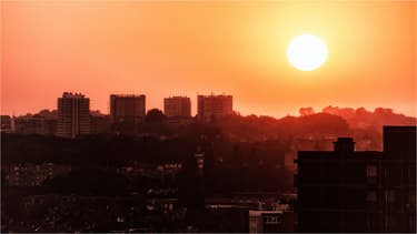 L'année 2015 a été de loin la plus chaude sur la planète depuis le début des relevés de températures à la fin du XIXe siècle, battant nettement le record de 2014 - Mercredi 20 janvier 2016