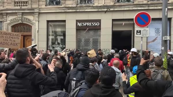 Un magasin Nespresso pillé à Lyon.