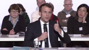 Emmanuel Macron: "Je ne peux pas accepter la haine, la violence et l’irrespect"