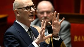 Le ministre de l'Economie et des Finances, Roland Lescure, le 10 décembre 2025 à l'Assemblée nationale
