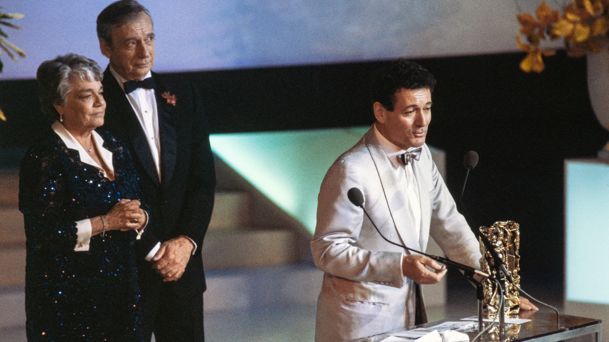 Claude Zidi recevant le César du meilleur réalisateur pour "Les Ripoux" en 1985