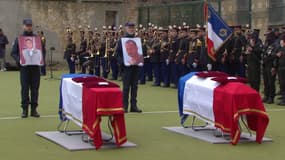 Les cercueils des deux agents pénitentiaires tués à Incarville, lors de l'hommage national à Caen, le 22 mai 2024.