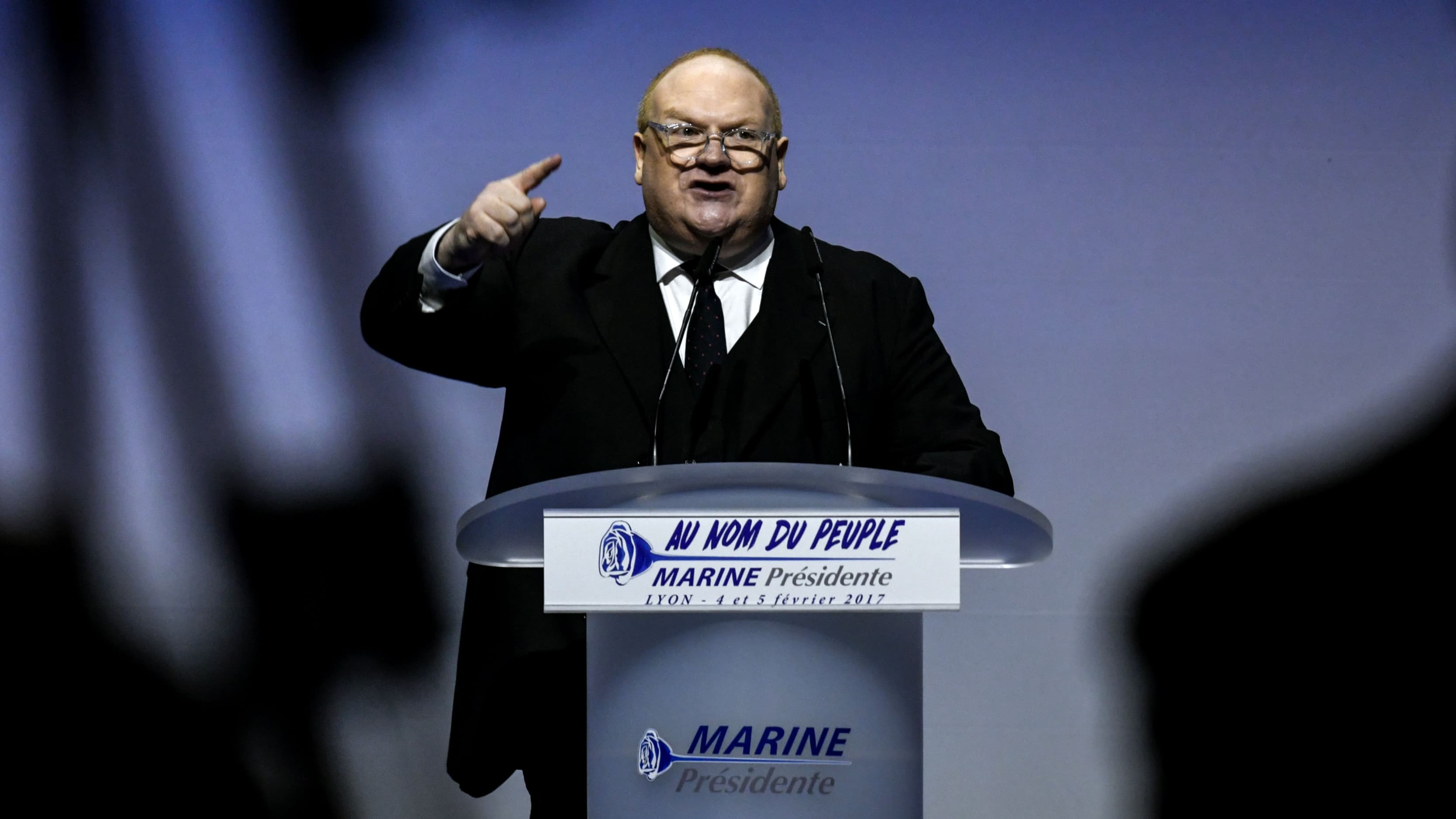 Franck De Lapersonne lors du meeting de Marine Le Pen à Lyon, le 5 février 2017 Franck De Lapersonne lors du meeting de Marine Le Pen à Lyon, le 5 février 2017