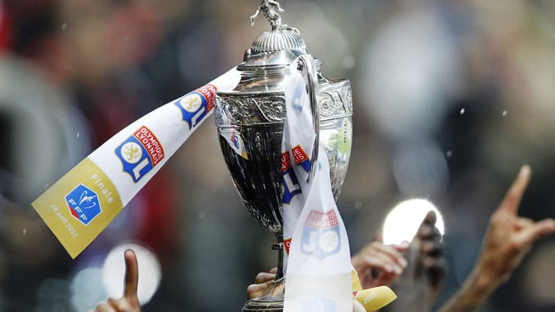 Le trophée de la Coupe de France