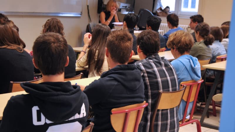 La mairie d'Athis-Mons (Essonne) refuse de scolariser dans ses écoles une trentaine d'enfants pour la majorité syriens.
