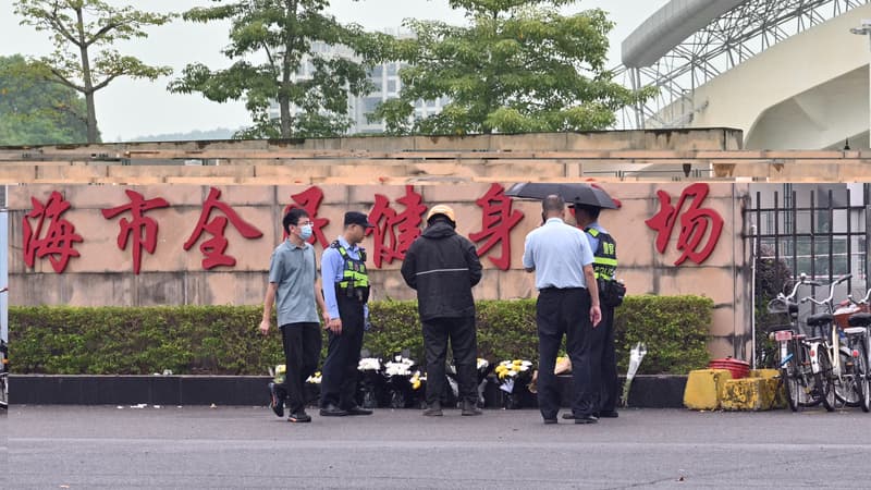 Attaque à la voiture-bélier: la Chine enlève les fleurs en hommage aux victimes