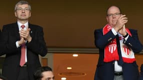 La joie du Prince Albert de Monaco et du président du club, le Russe Dmitri Rybolovlev, après la victoire face à Lille, lors du match de L1, le 14 mai 2017 au stade Louis II