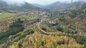 Deux communes lorraines, Raon-sur-Plaine et Raon-lès-Leau, souhaitent récupérer 2.000 hectares de forêts attribués par l’Allemagne en 1871 à une commune alsacienne, alors sous drapeau allemand.