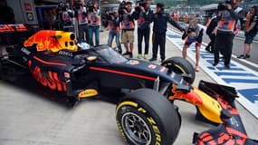 La Red Bull équipée d'un pare-brise de Daniel Ricciardo