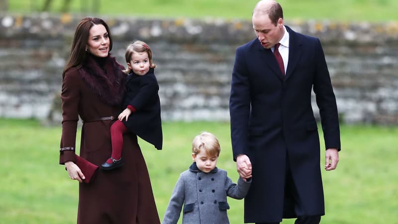 Kate Middleton et le prince William avec leurs deux enfants, le 25 décembre 2016