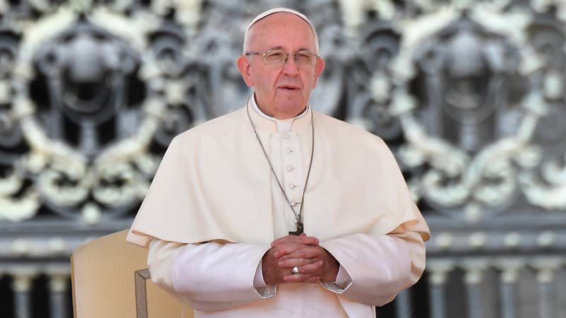 Le pape François sur la place Saint-Pierre, le 29 août 2018 au Vatican. 