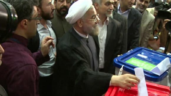 Hassan Rohani, votant le 15 juin. Hassan Rohani, votant le 15 juin.
