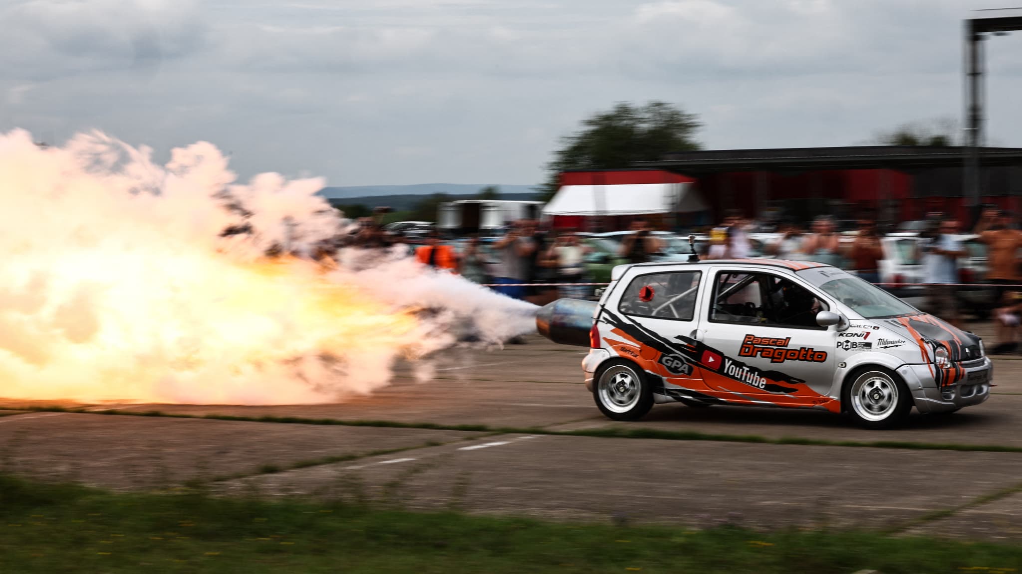 La "Dragstar" de Pascal Dragotto en pleine démonstration.