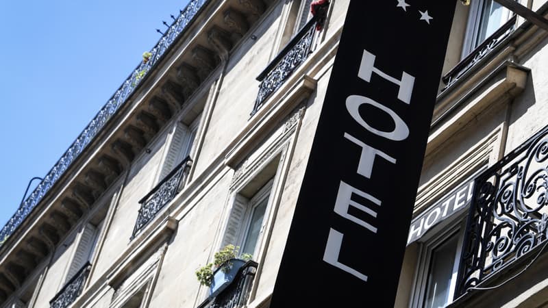 1.033 euros la nuit en moyenne: comment les hôtels parisiens gonflent les prix pour la cérémonie d'ouverture des JO