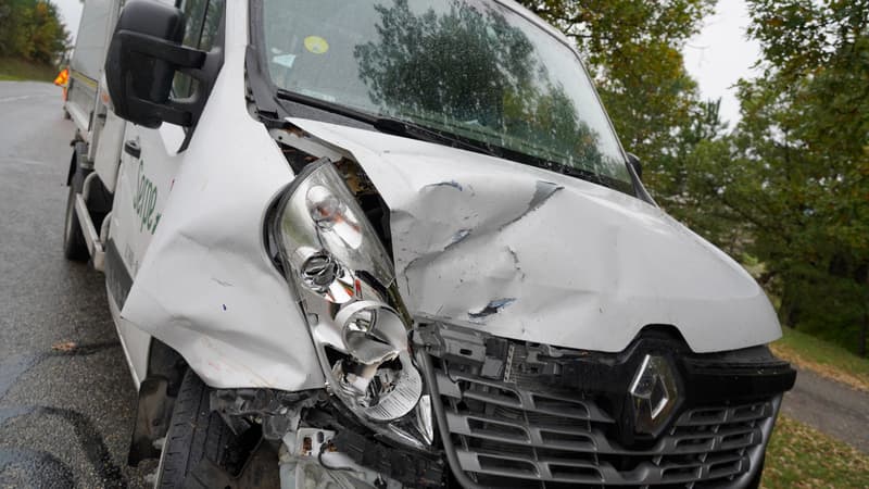 Une voiture accidentée. (Illustration)