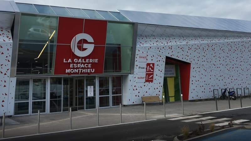 Le centre commercial Monthieu n'a pas ouvert ses portes samedi matin (image d'illustration) 