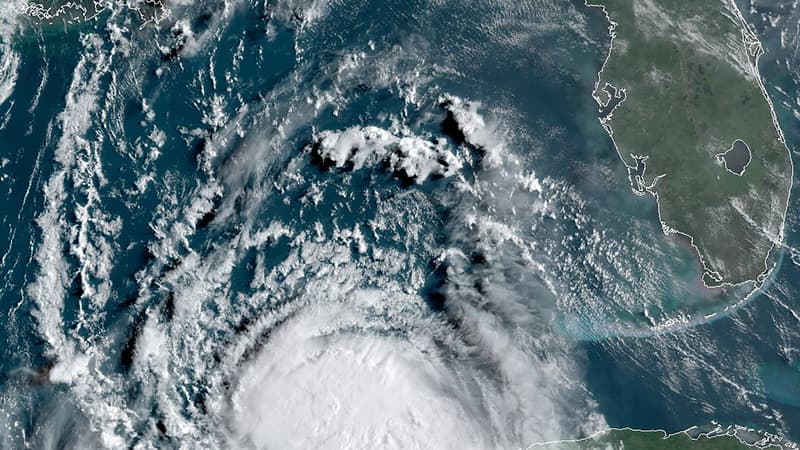 L'ouragan Laura au-dessus du golfe du Mexique