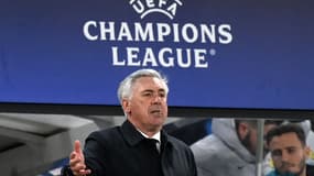 Carlo Ancelotti sur le banc du Real Madrid en Ligue des champions, le 6 avril 2022