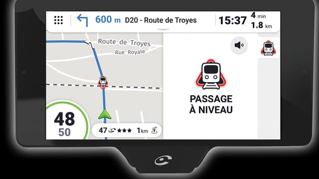 En France, 16 millions de véhicules franchissent chaque jour l’un des 15 000 passages à niveau actifs répartis sur le territoire.
