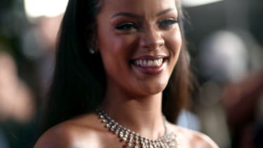 Emmanuel Macron répondra-t-il à Rihanna?