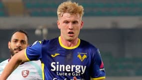 L'Ecossais Josh Doig avec le Hellas Vérone en décembre 2023
