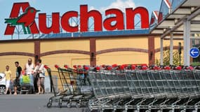 L'oiseau d'Auchan va se féminiser. 