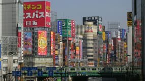 Le uartier de Kabukichō, à l'est de Shinjuku, à Tokyo