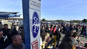 Les salariés de Ford à Blanquefort (Gironde) ont rejeté à nouveau le plan social accompagnant une fermeture du site, qui emploie 850 personnes.