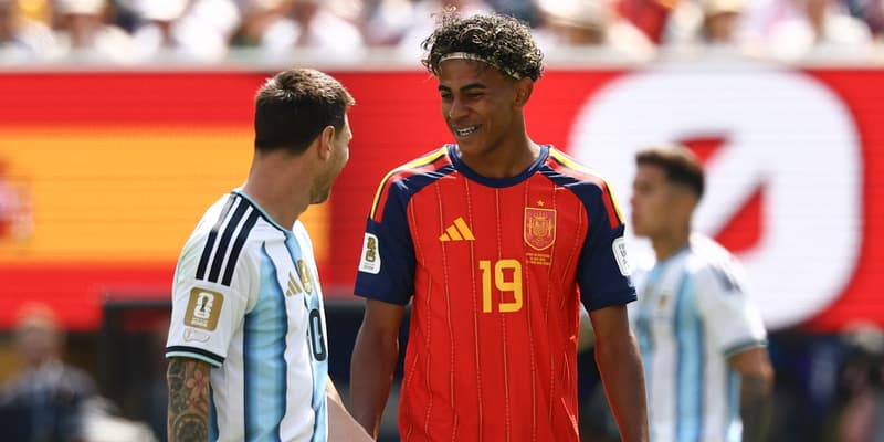 Lionel Messi et Lamine Yamal lors du match Espagne-Argentine en finale de Coupe du monde, 19 juillet 2026