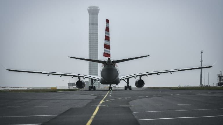 Selon le responsable d'Eurocontrol, la durée moyenne d'un retard d'avion dépassera 30 minutes cet été.