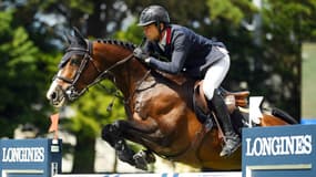 Edward Levy sur Broadway de Mormoulin lors du Longines International Jumping à la Baule, le 12 juin 2021.