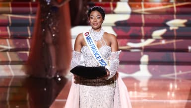 Angélique Angarni-Filopon le 6 décembre à Amiens, lors de la soirée Miss France 2026.
