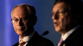 Le président du Conseil européen Herman Van Rompuy aux côtés du président de la Commission européenne Jose Manuel Barroso, à Los Cabos, à l'occasion de la réunion du G20 au Mexique. Selon le projet de communiqué final lu à Reuters par une source du G20, l