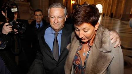 Jean-Marie Messier, poursuivi pour des délits présumés au moment des déboires de son ex-société Vivendi Universal en 2002, a été condamné vendredi à trois ans de prison avec sursis et 150.000 euros d'amende par le tribunal correctionnel de Paris. /Photo p