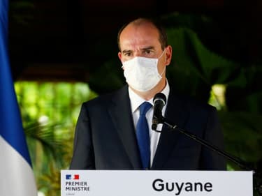 Le Premier ministre Jean Castex s'exprime lors d'une visite à la préfecture de Cayenne, en Guyane, le 12 juillet 2020